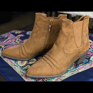 Carlos by Carlos Santana Western Booties